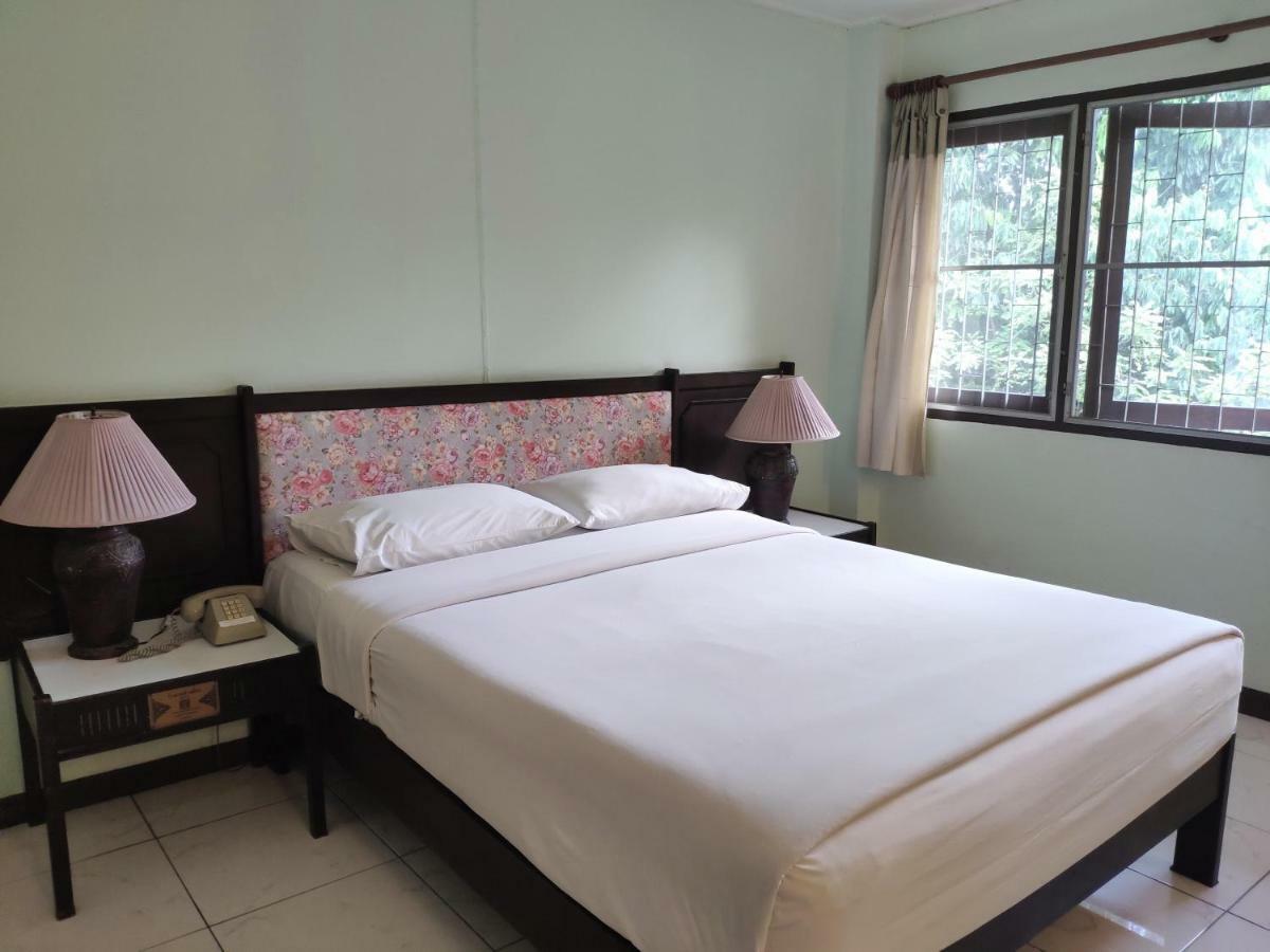 Changpuak Hotel Chiang Mai Exteriör bild